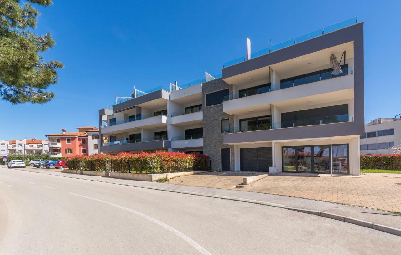 Luxury Apartments Novigrad Новиград Экстерьер фото